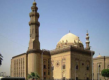 la-mezquita-del-Sultán-Hassan 11